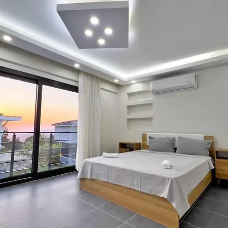 With Private Pool In Touch With Nature Hotell